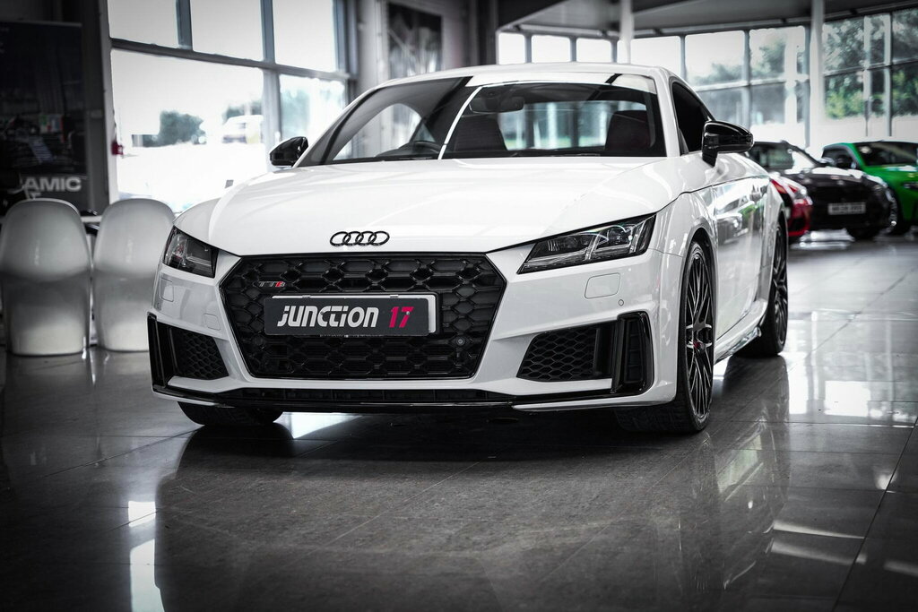 Audi TTS Black Edition U365 Orange #9