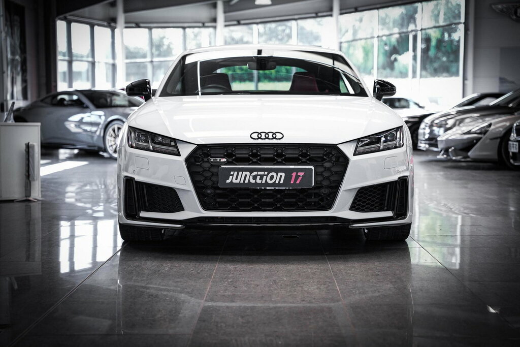 Audi TTS Black Edition U365 Orange #8