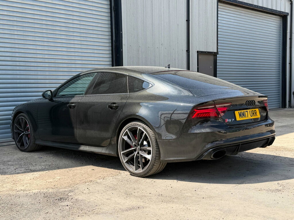 Audi RS7 Performance White #4