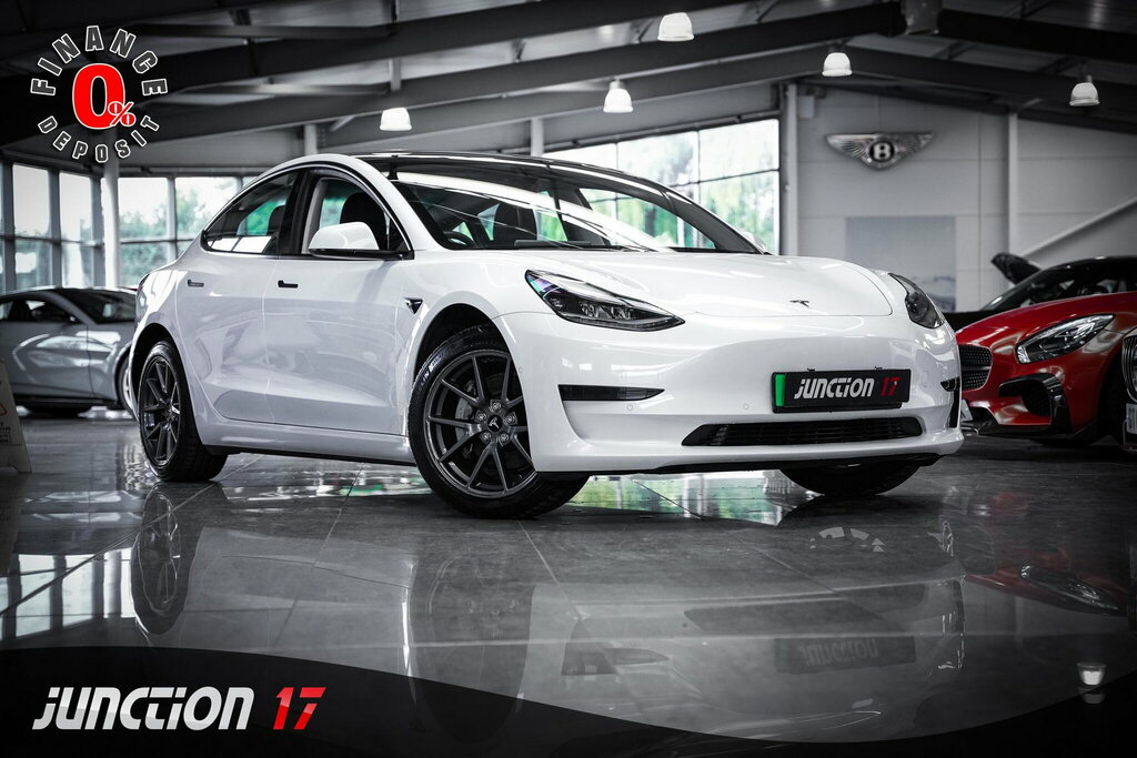 Tesla Model 3 Standard Range Plus Rwd