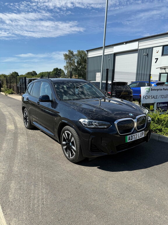 BMW iX3 80Kwh M Sport
