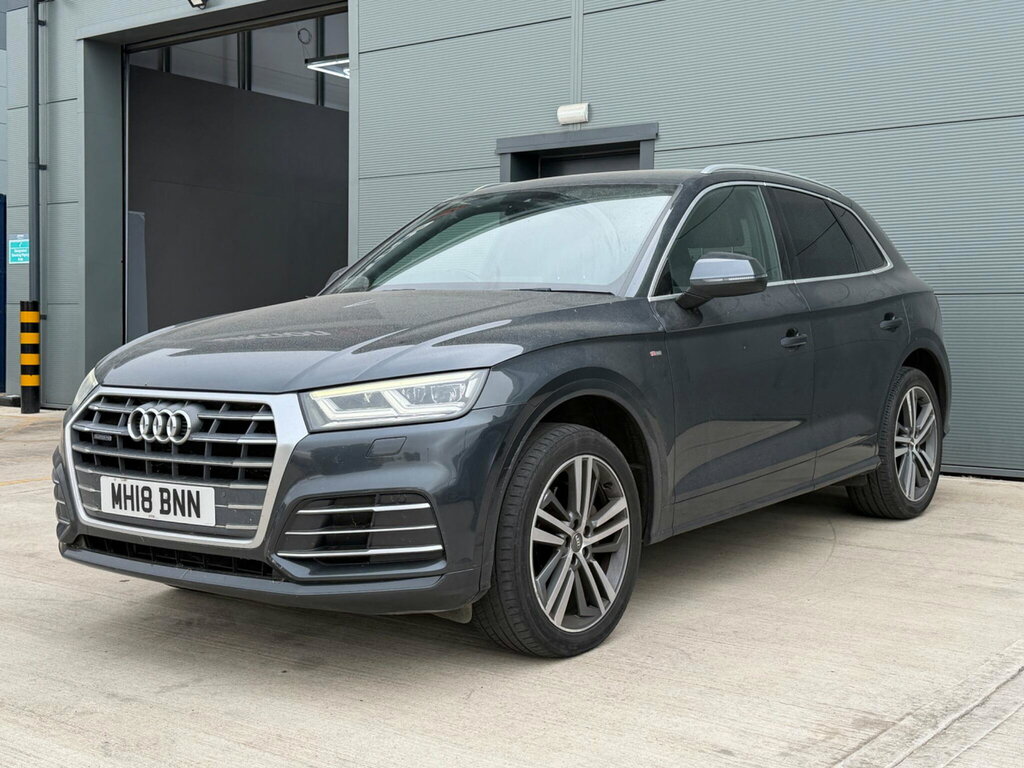 Audi Q5 Suv Black #10