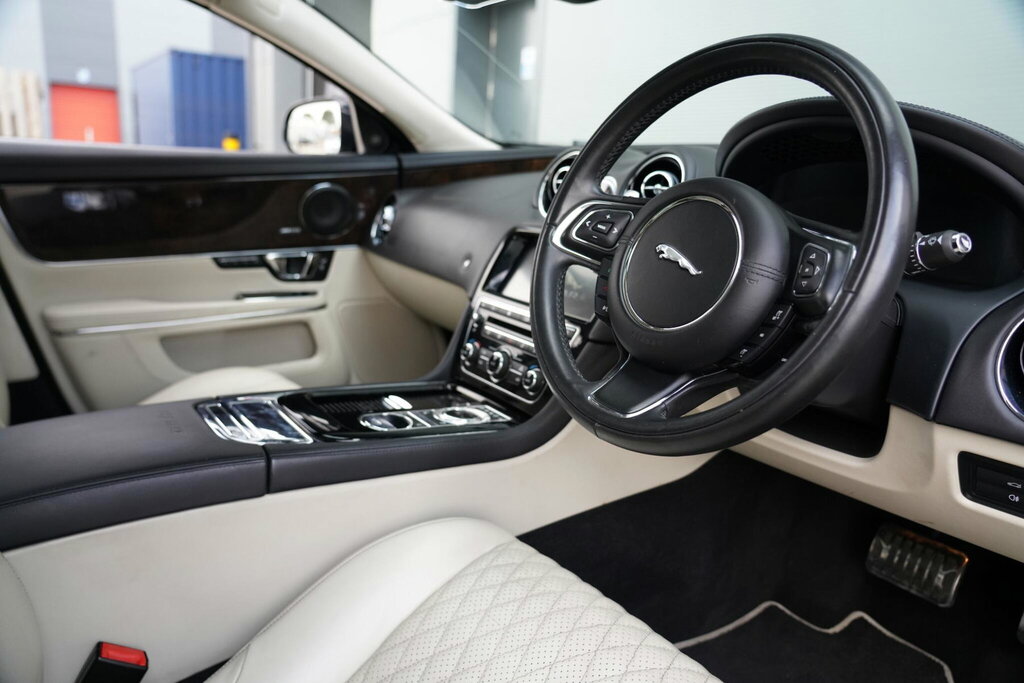 Jaguar XJ 3.0D V6 Xj50 Euro 6 Ss MV69HBG #2