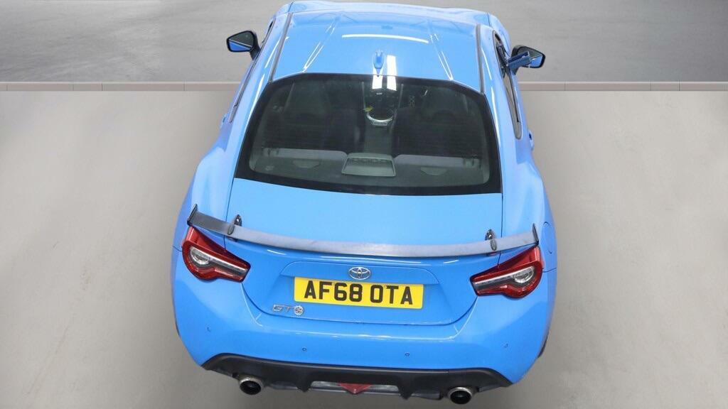 Toyota GT86 2.0 D-4s White #8