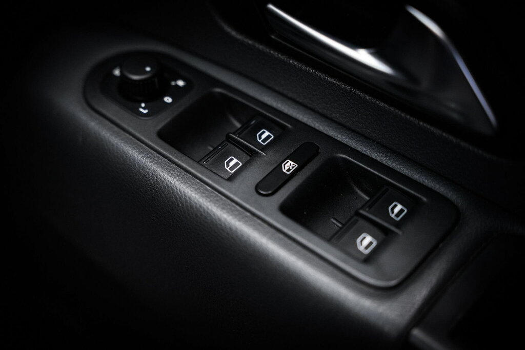 Volkswagen Amarok Bitdi Bluemotion Tech Highline Silver #45
