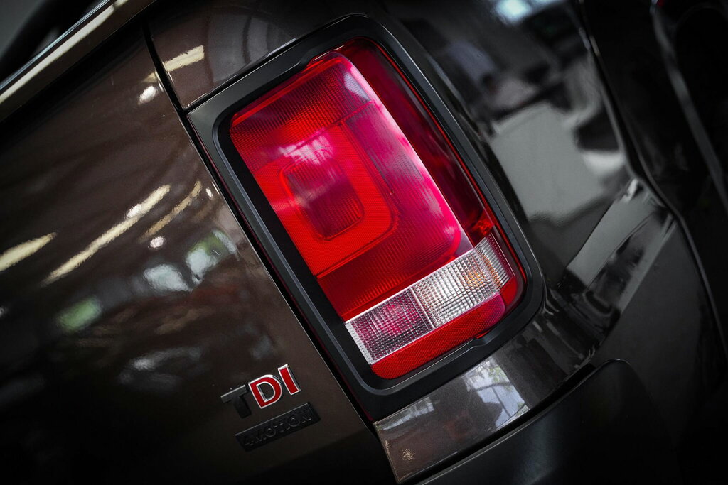 Volkswagen Amarok Bitdi Bluemotion Tech Highline Silver #33