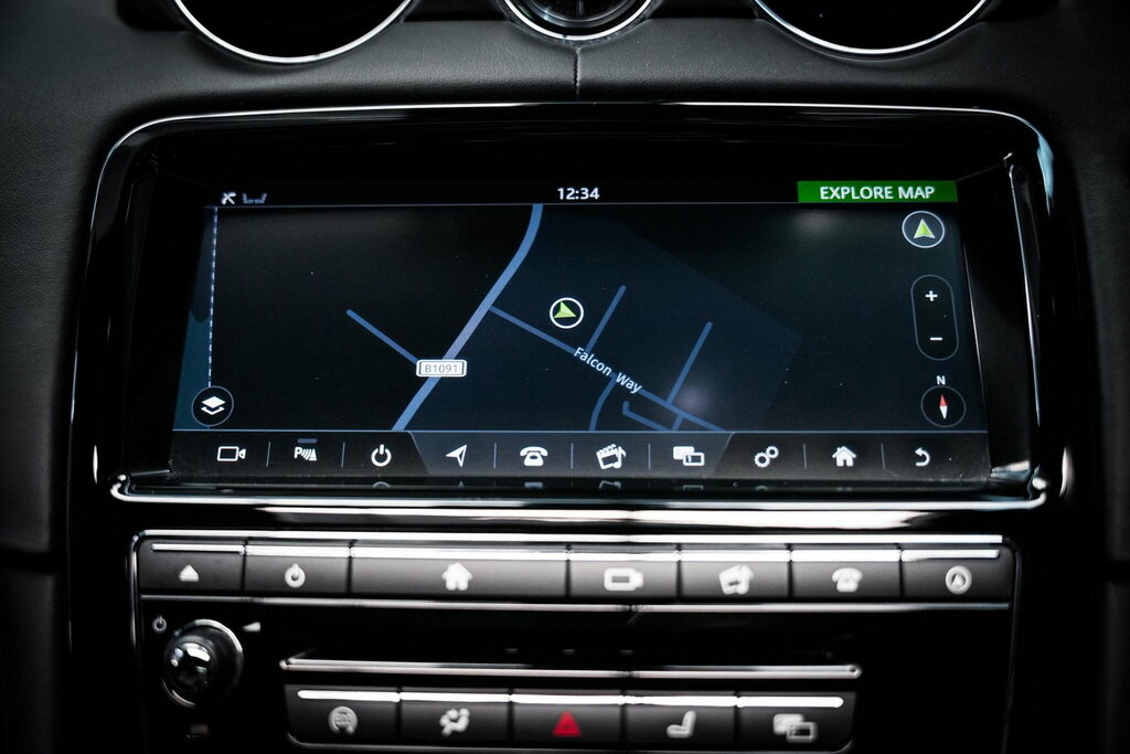 Jaguar XJ 3.0D V6 Portfolio Black #39