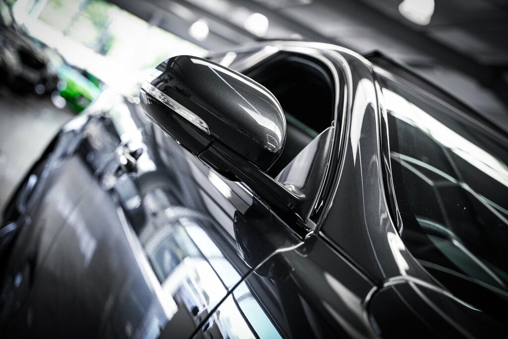 Jaguar XJ 3.0D V6 Portfolio Black #32