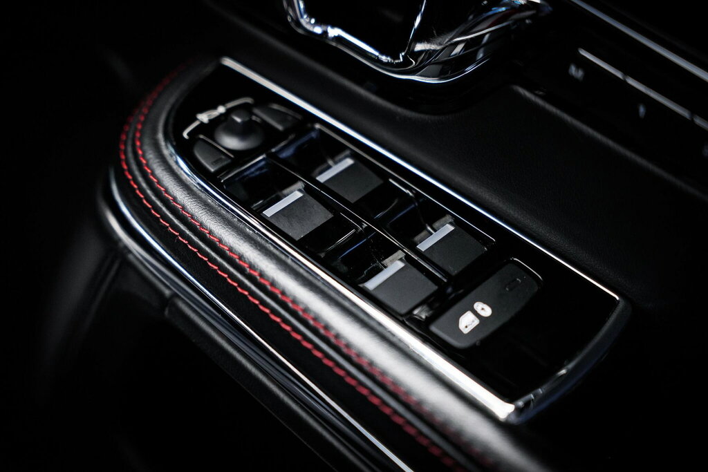 Jaguar XJ 3.0D V6 Portfolio Black #50