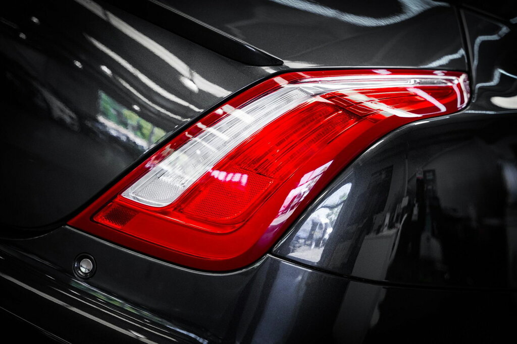 Jaguar XJ 3.0D V6 Portfolio Black #36