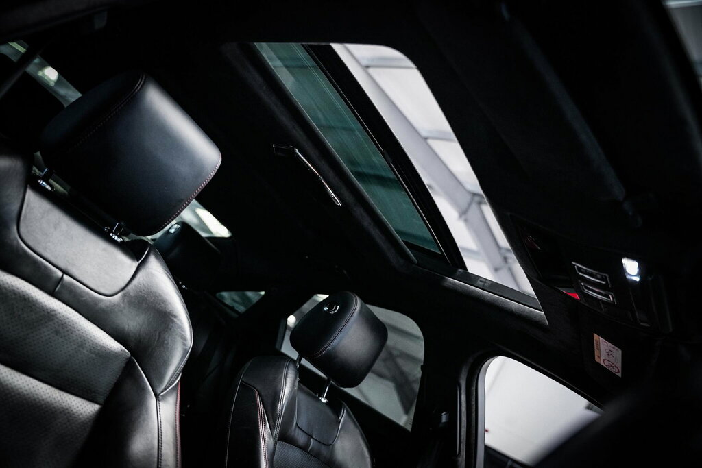 Jaguar XJ 3.0D V6 Portfolio Black #8
