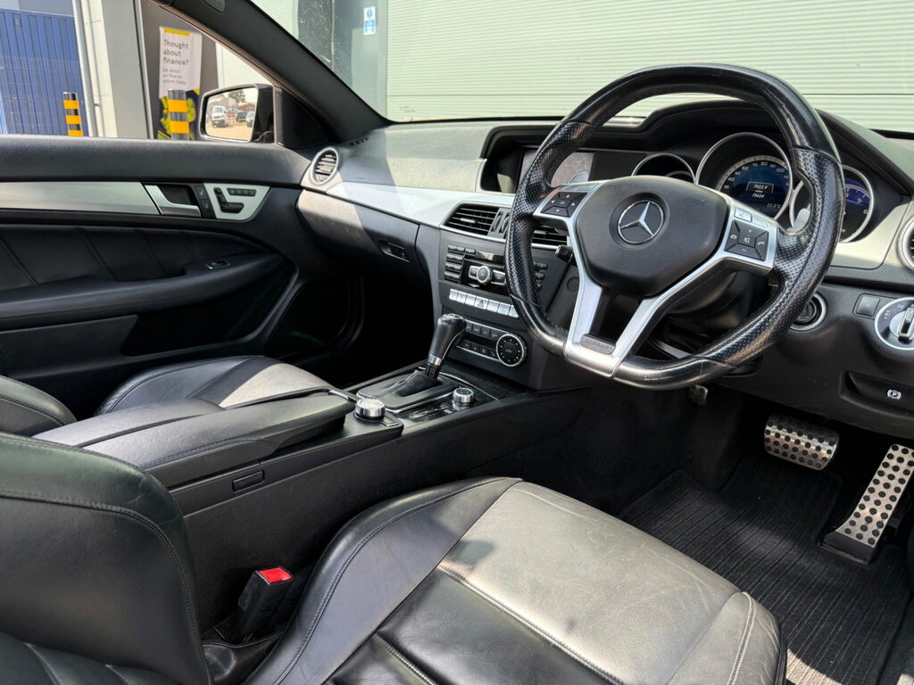 Mercedes-Benz C Class White #2