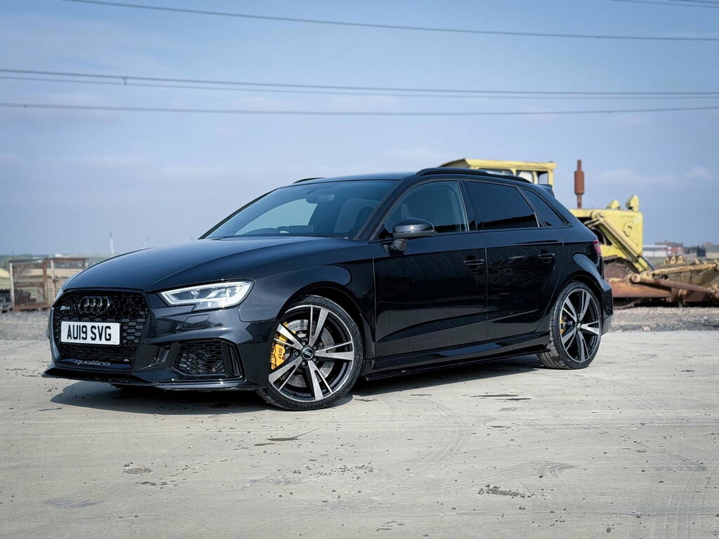 Audi RS3 2.5L Audi Sport Edition Black #10