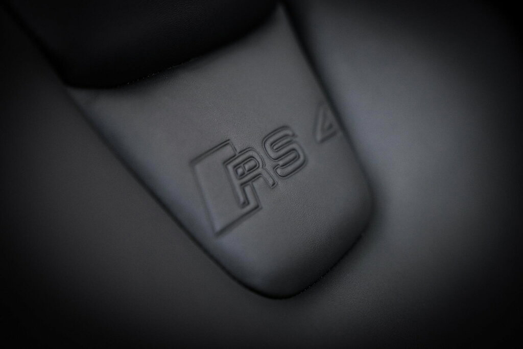 Audi RS4 Avant 4.2 Rs4 Avant Fsi Quattro 444 Bhp Silver #42