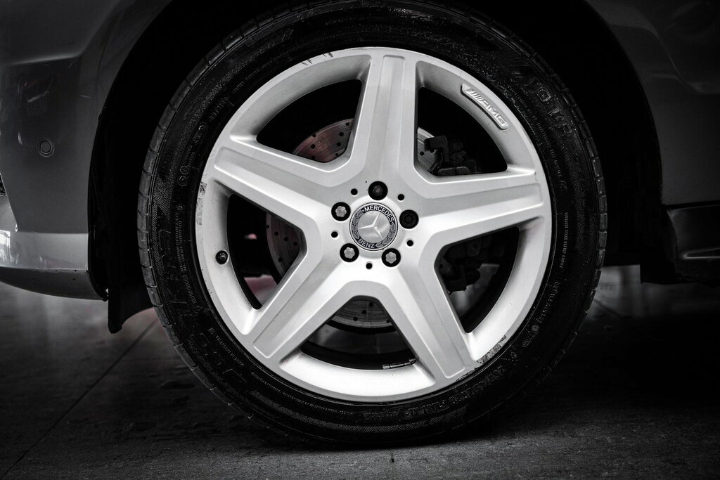 Mercedes-Benz M Class Bluetec Amg Sport Black #25