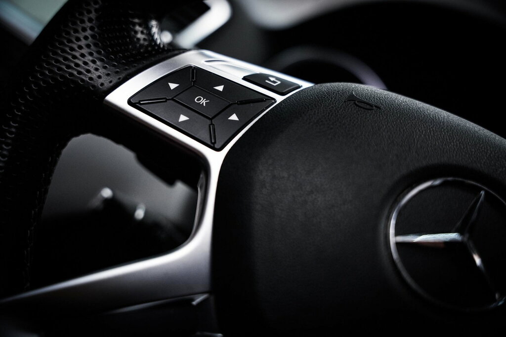 Mercedes-Benz M Class Bluetec Amg Sport Black #40