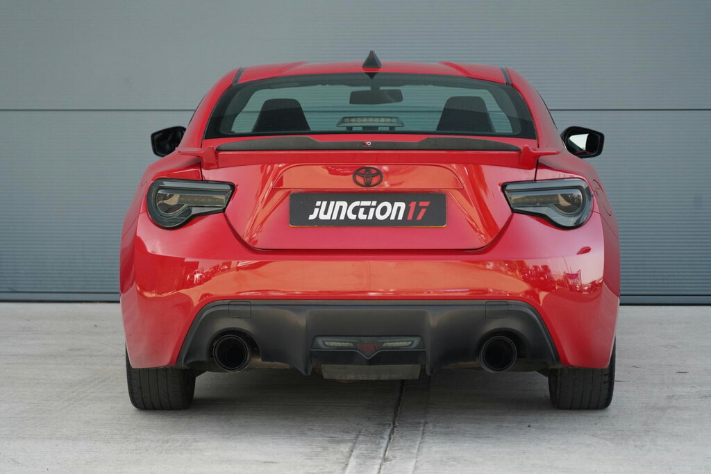 Toyota GT86 D-4s White #8