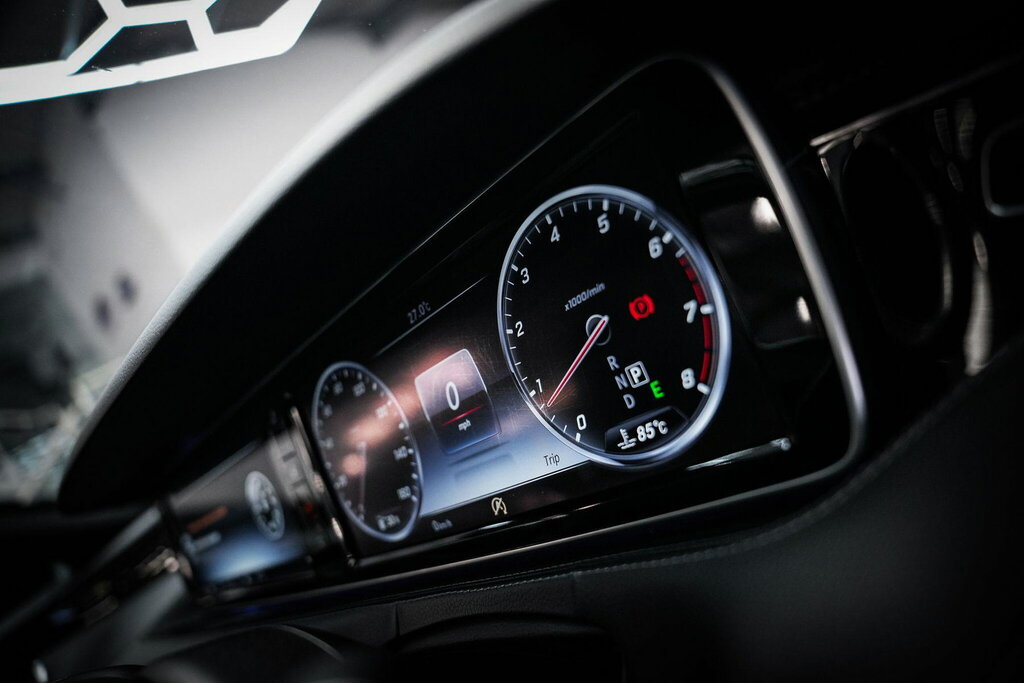 Mercedes-Benz S Class 4.7 S500 V8 Amg Line Premium Cabriolet G-tronic #2