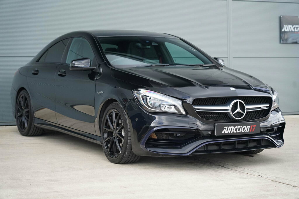 Mercedes-Benz CLA Class Cla 220 D Amg Line Black #3