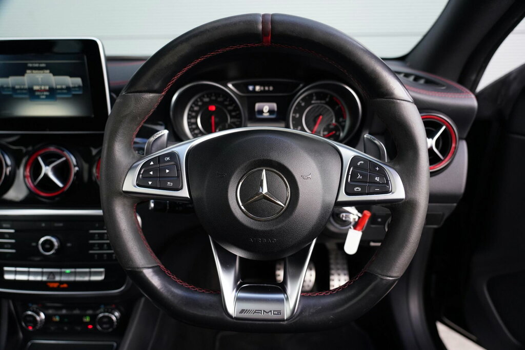 Mercedes-Benz CLA Class Cla 220 D Amg Line Black #11