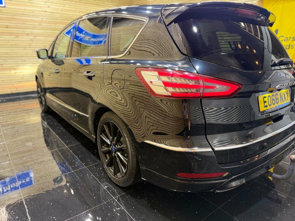 Ford S-Max 2.0 Tdci Vignale Mpv Powershift Euro 6 EO66NXY Black #5