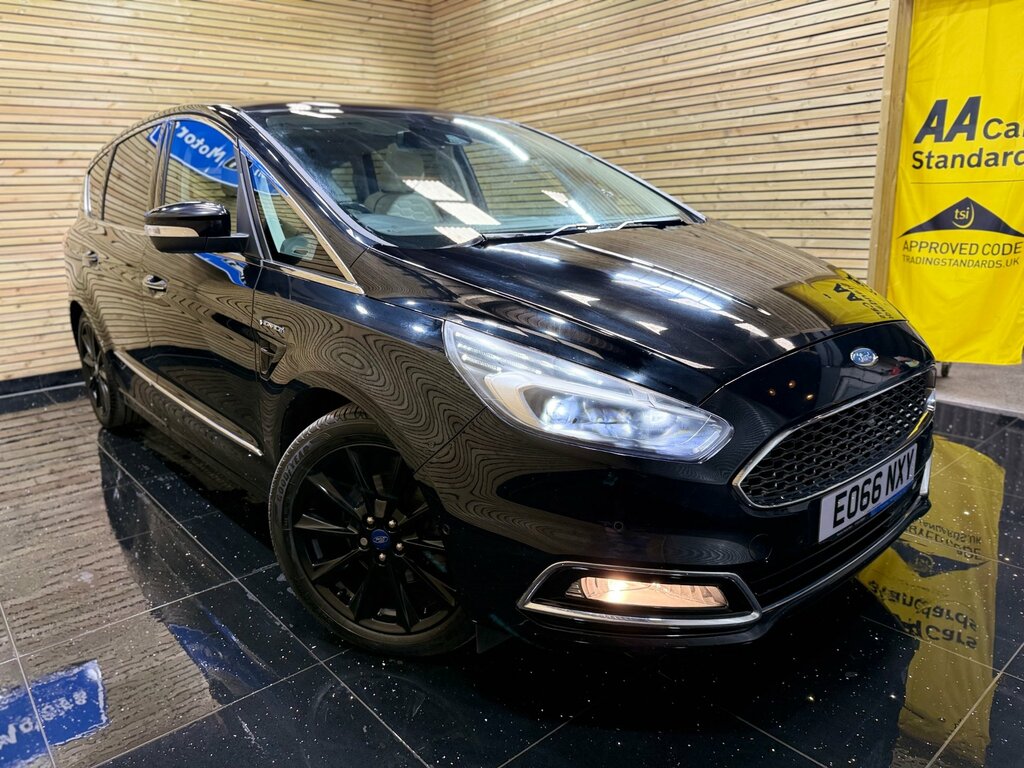 Ford S-Max 2.0 Tdci Vignale Mpv Powershift Euro 6 EO66NXY Black #4