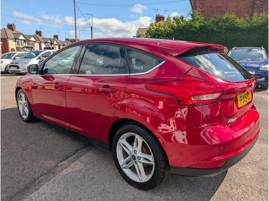 Ford Focus 1.0T Ecoboost Titanium Euro 6 S S Red #4
