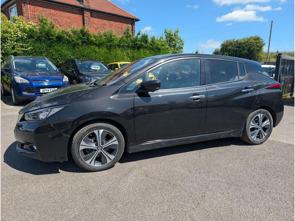 Nissan Leaf 40Kwh Tekna Black #2