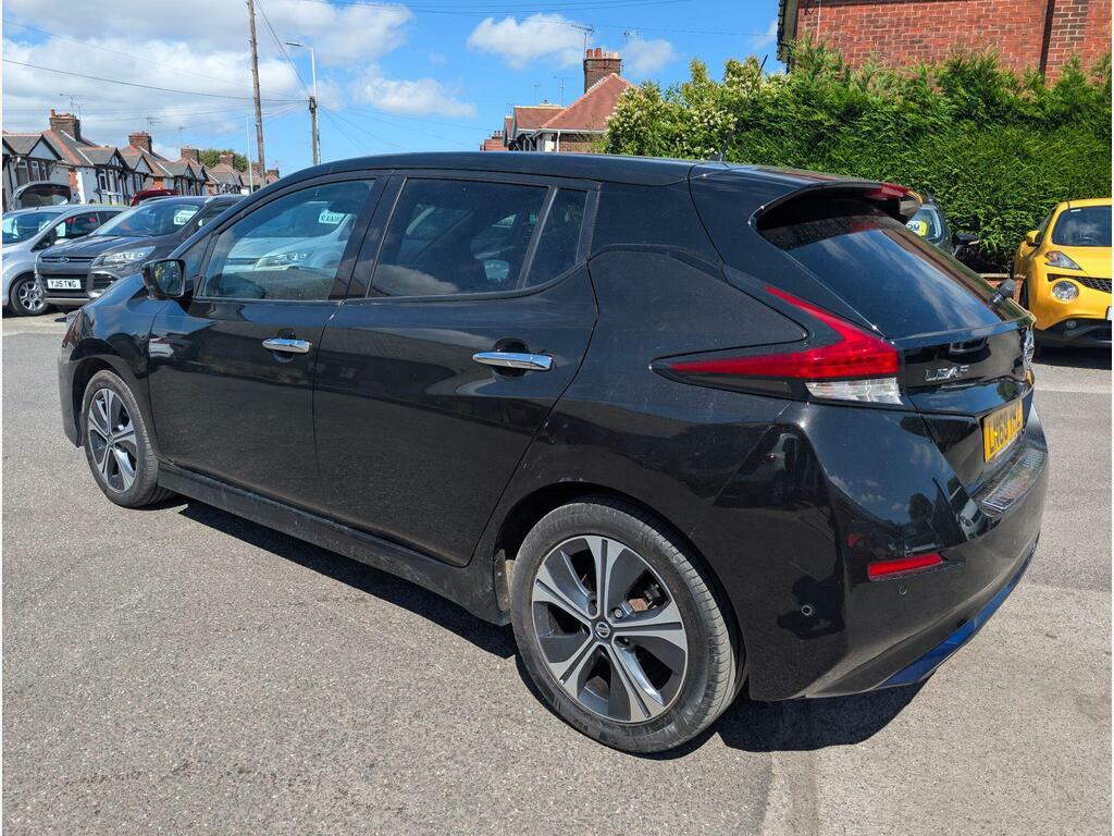 Nissan Leaf 40Kwh Tekna Black #5