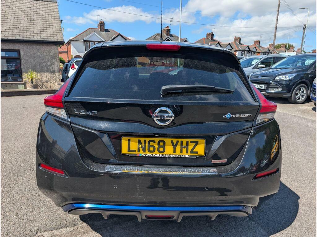 Nissan Leaf 40Kwh Tekna Black #6