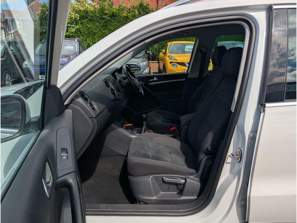 Volkswagen Tiguan 2.0 Tdi Bluemotion Tech Match Suv Dsg 4 Grey #39