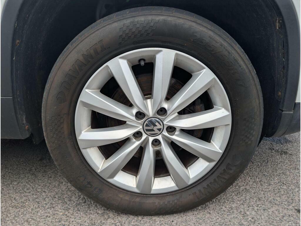 Volkswagen Tiguan 2.0 Tdi Bluemotion Tech Match Suv Dsg 4 Grey #46