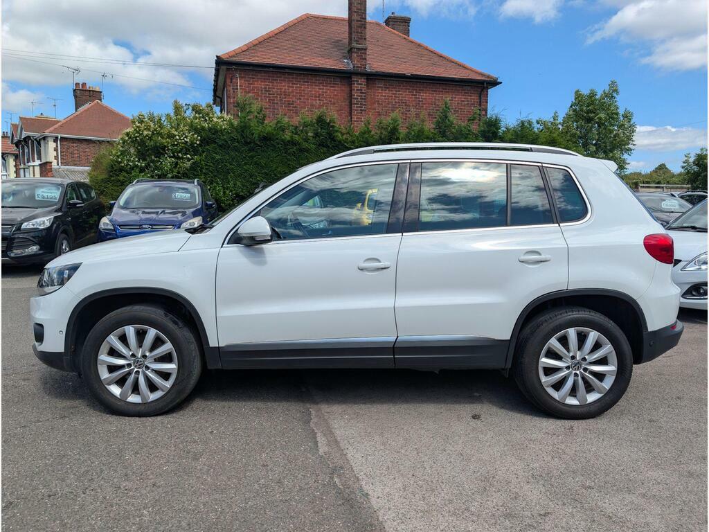 Volkswagen Tiguan 2.0 Tdi Bluemotion Tech Match Suv Dsg 4 Grey #2