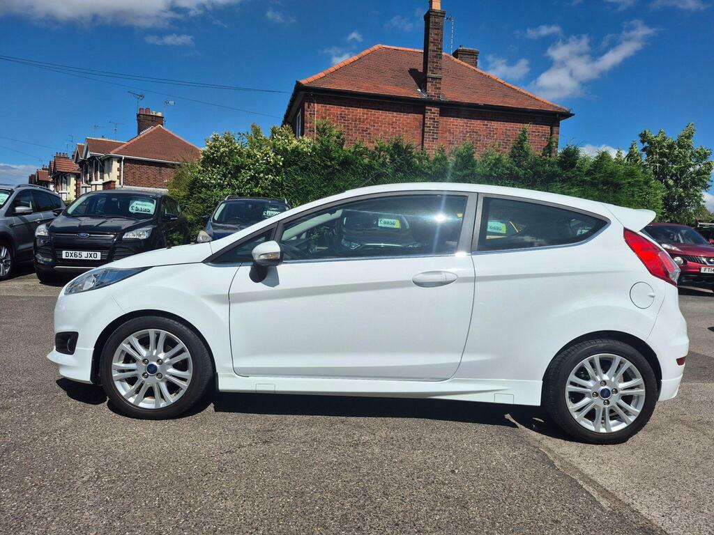 Ford Fiesta 1.25 Zetec Euro 5 White #2