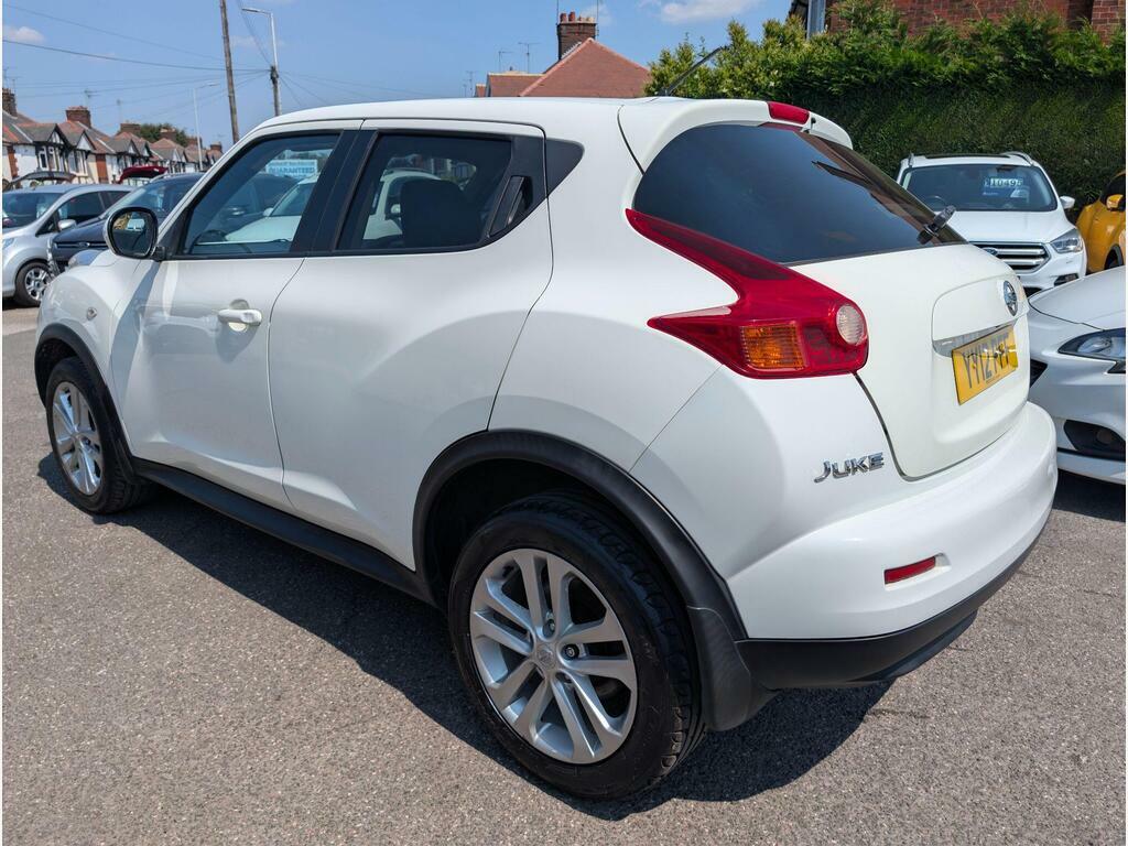 Nissan Juke 1.6 Acenta Premium Euro 5 S S YY12PFF White #3