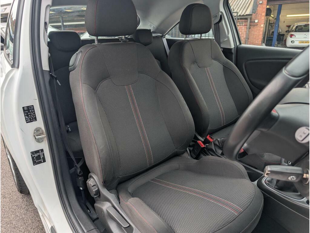 Vauxhall Corsa 1.4I Ecoflex 90 Ps Energy Hatchbac Red #19