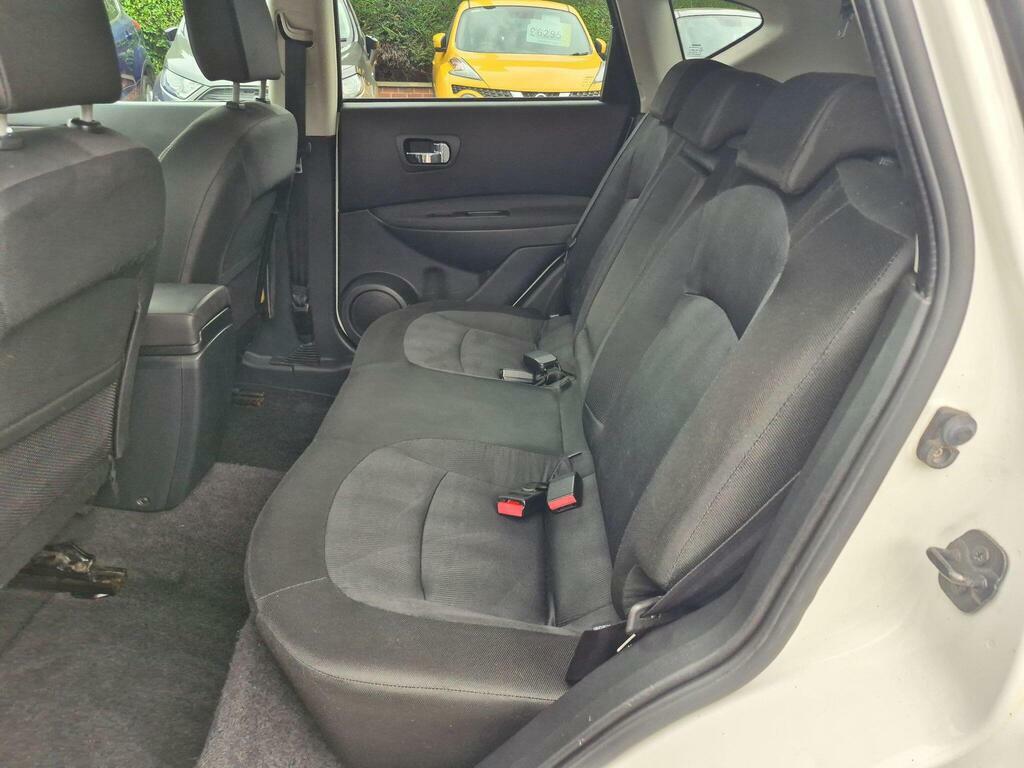 Nissan Qashqai 1.5 Dci N-tec 2Wd Black #22
