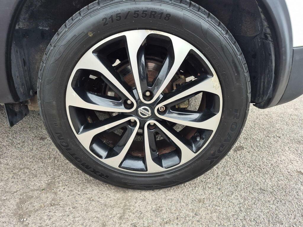 Nissan Qashqai 1.5 Dci N-tec 2Wd Black #30