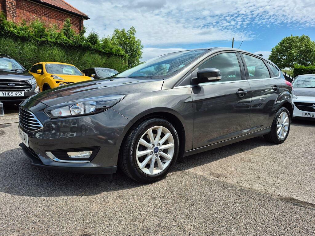 Ford Focus 1.5 Tdci Titanium Euro 6 S S Grey