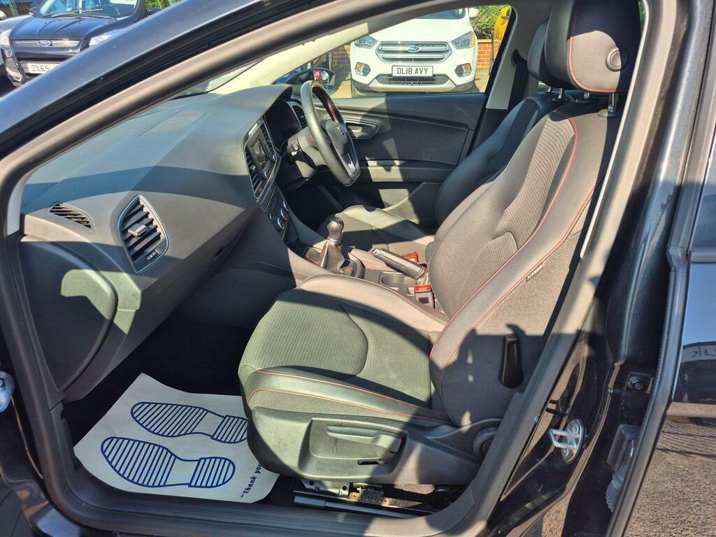 Seat Leon Estate 1.6 Tdi Cr Se Sport Tourer Euro 5 Ss Silver #18
