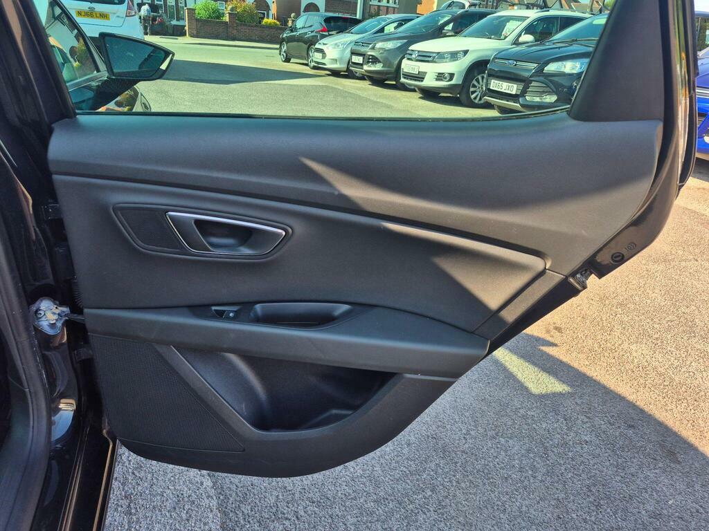 Seat Leon Estate 1.6 Tdi Cr Se Sport Tourer Euro 5 Ss Silver #26
