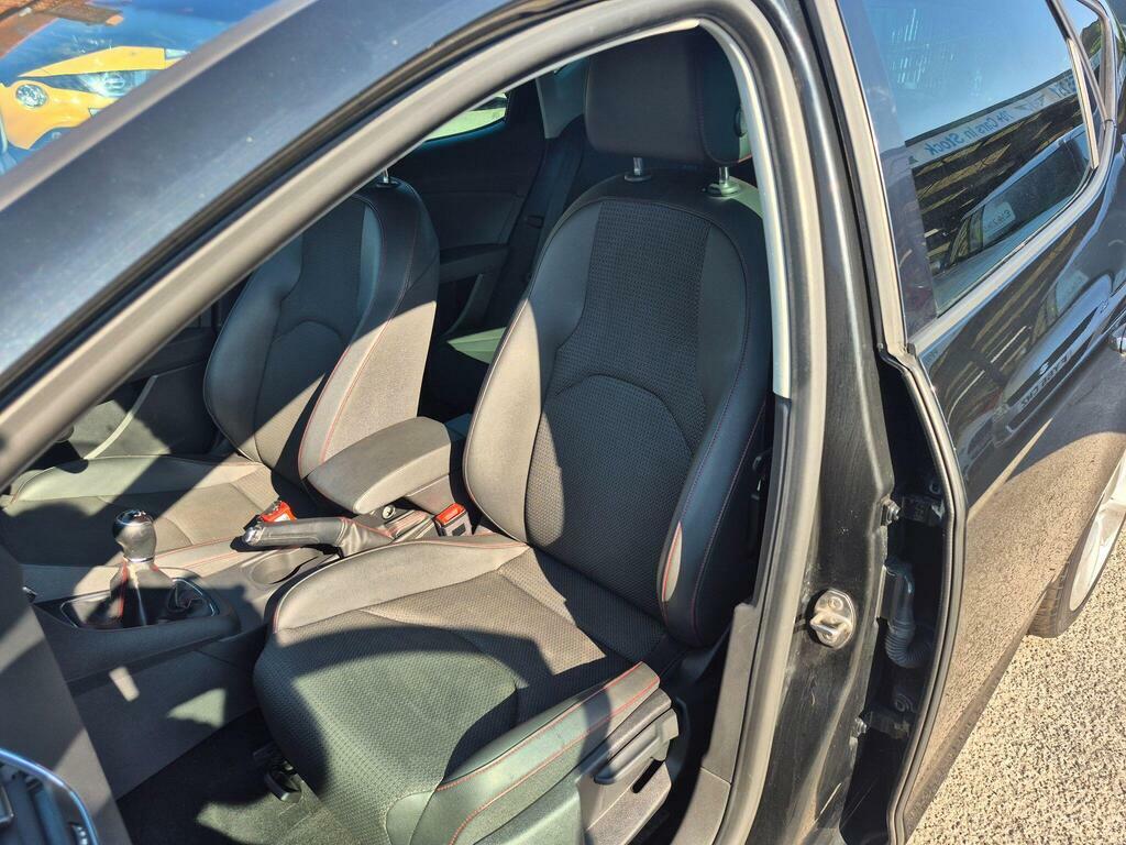 Seat Leon Estate 1.6 Tdi Cr Se Sport Tourer Euro 5 Ss Silver #17