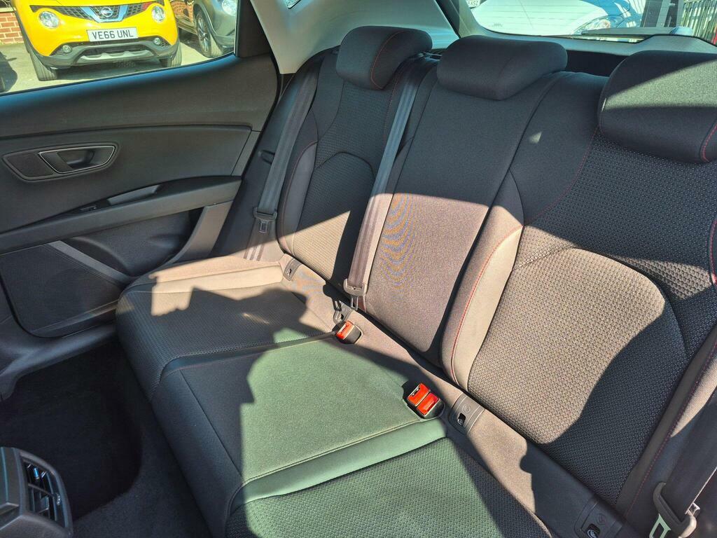Seat Leon Estate 1.6 Tdi Cr Se Sport Tourer Euro 5 Ss Silver #21