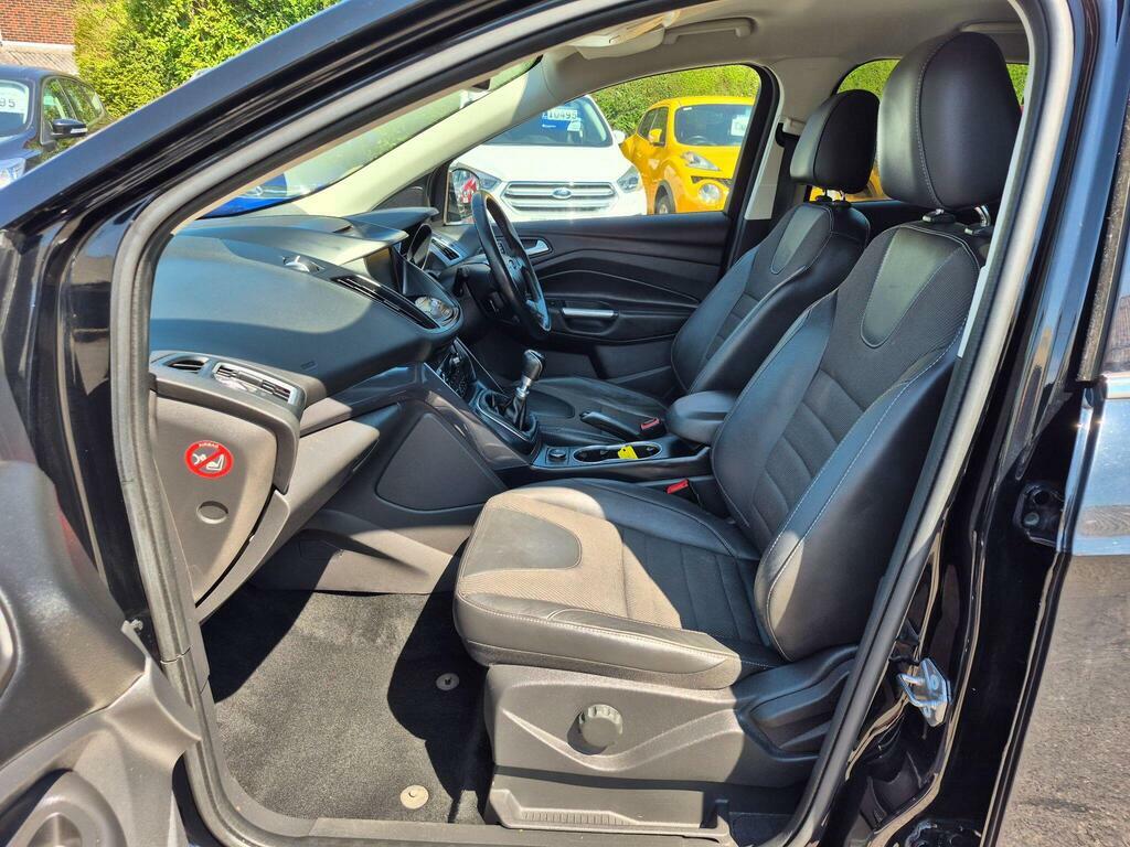 Ford Kuga Suv White #20