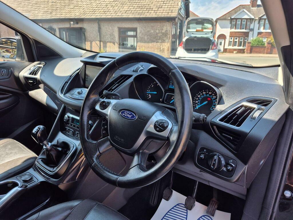 Ford Kuga Suv White #13