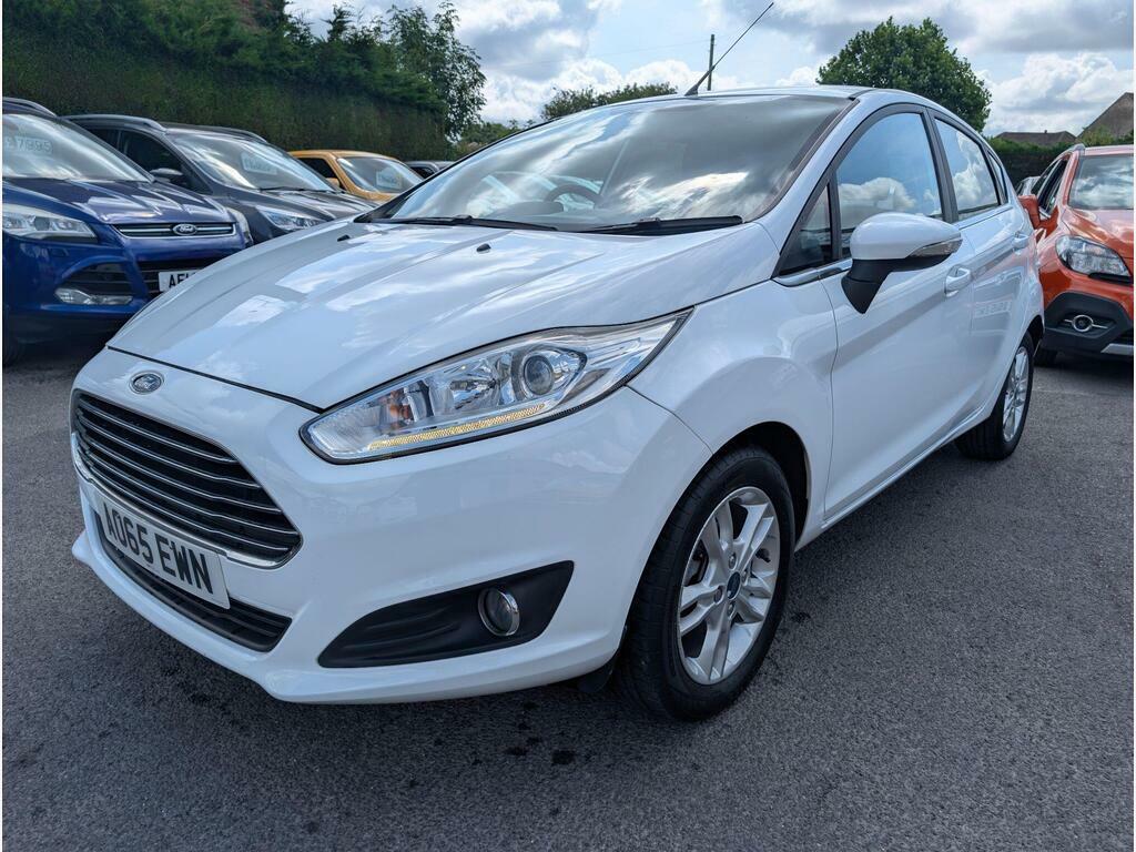 Ford Fiesta 1.5 Tdci Zetec Euro 6 White