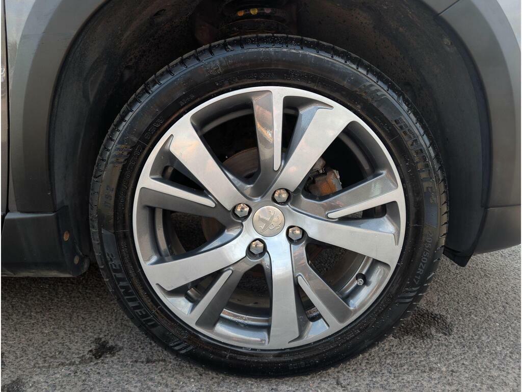 Peugeot 2008 2008 Active Bluehdi Grey #44