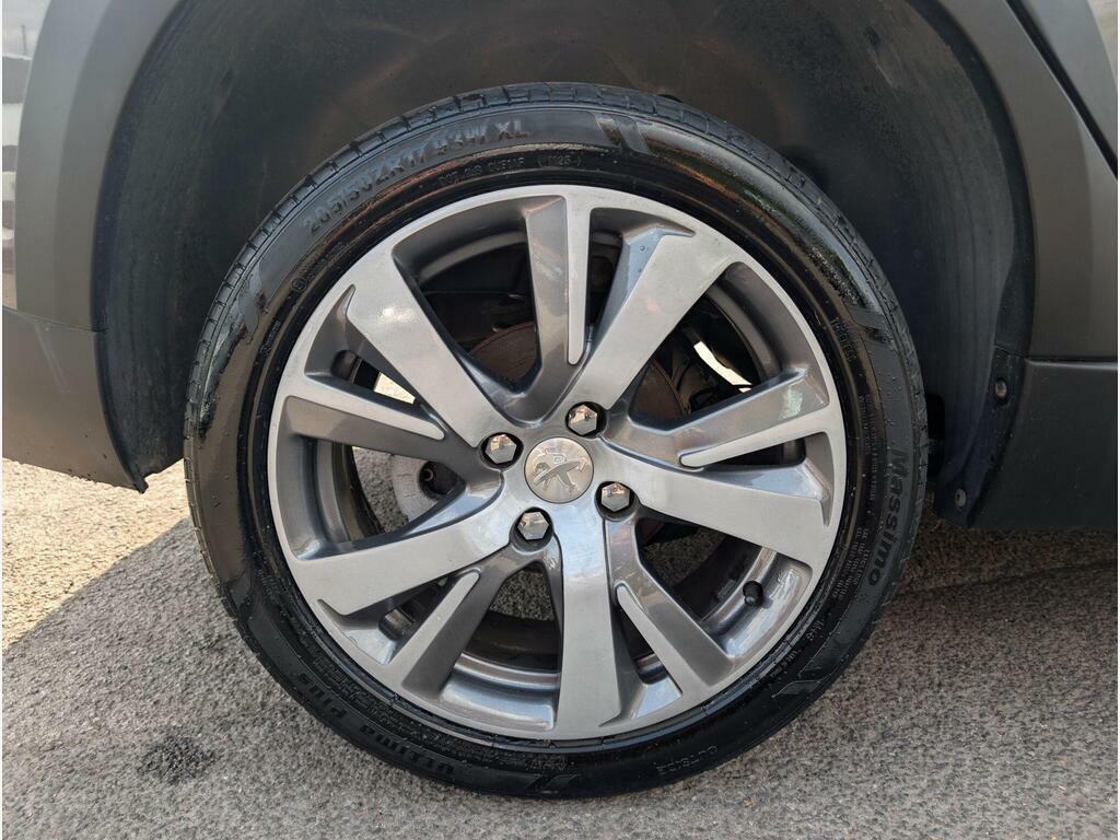 Peugeot 2008 2008 Active Bluehdi Grey #43