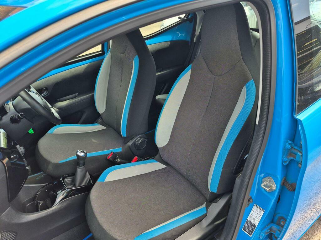 Toyota Aygo Hatchback Black #18