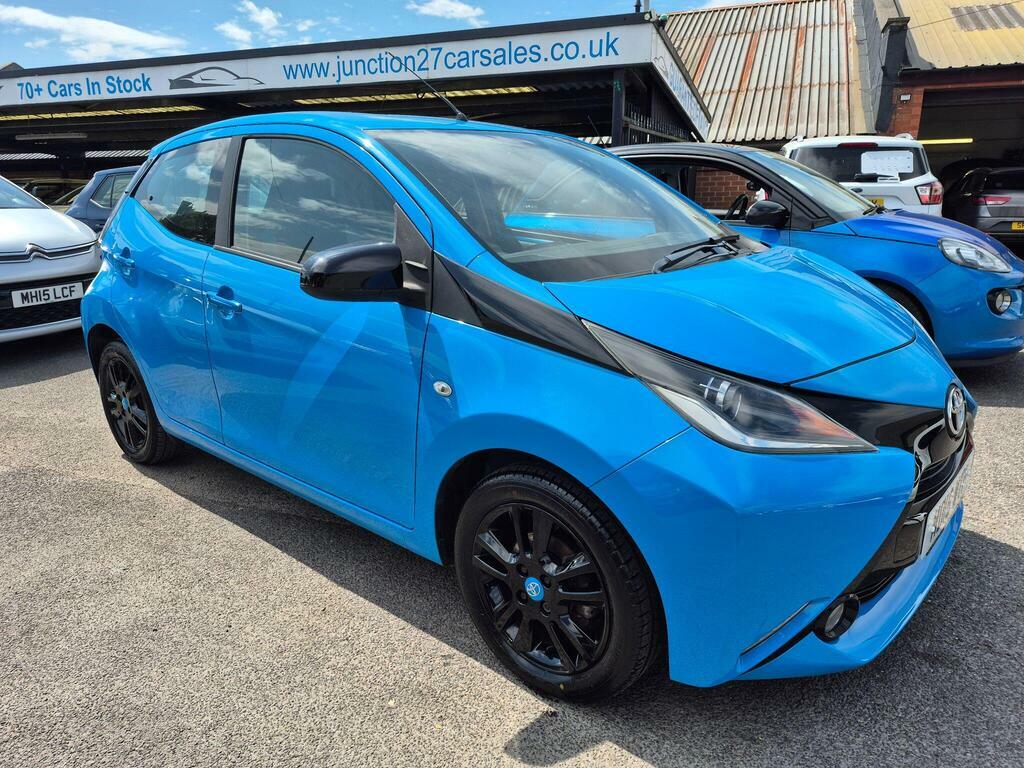 Toyota Aygo Hatchback Black #7